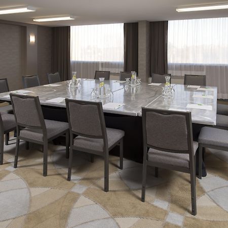 Holiday Inn Winnipeg-South By Ihg Экстерьер фото