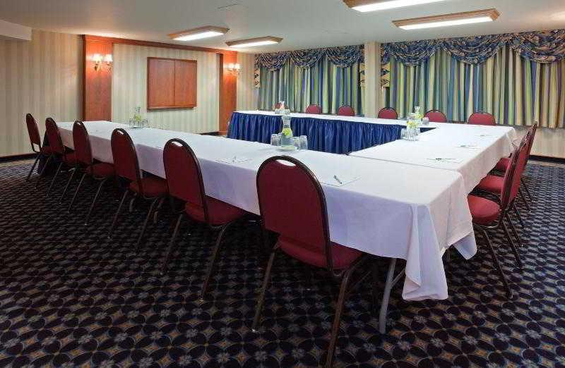 Holiday Inn Winnipeg-South By Ihg Экстерьер фото