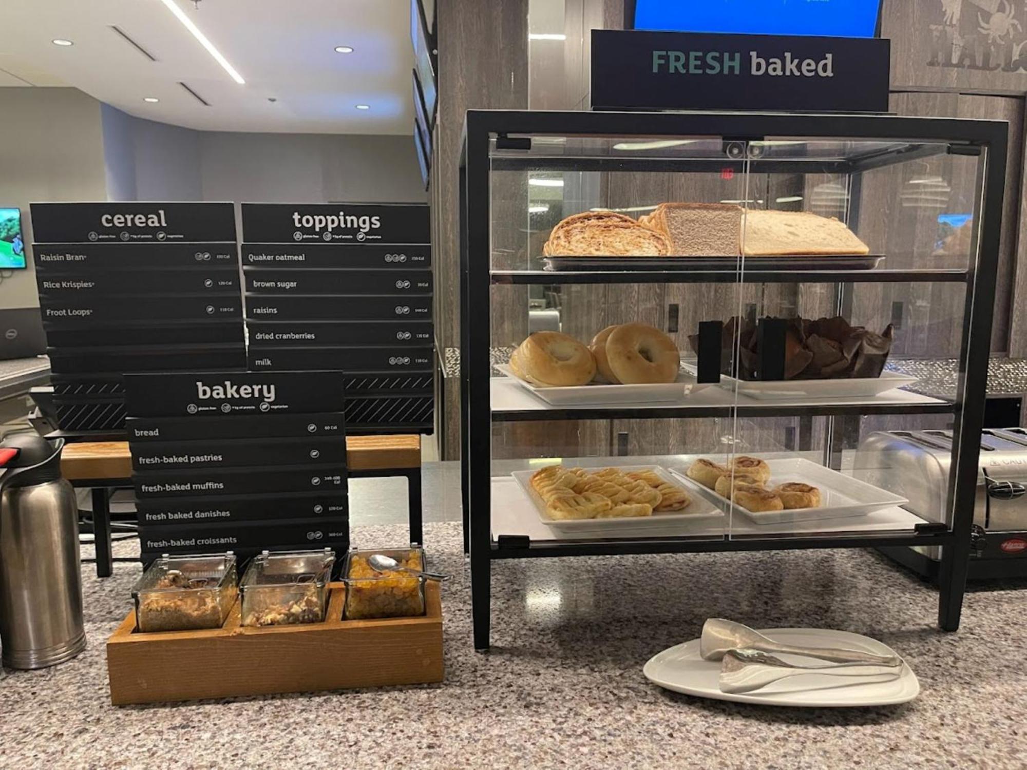 Holiday Inn Winnipeg-South By Ihg Экстерьер фото