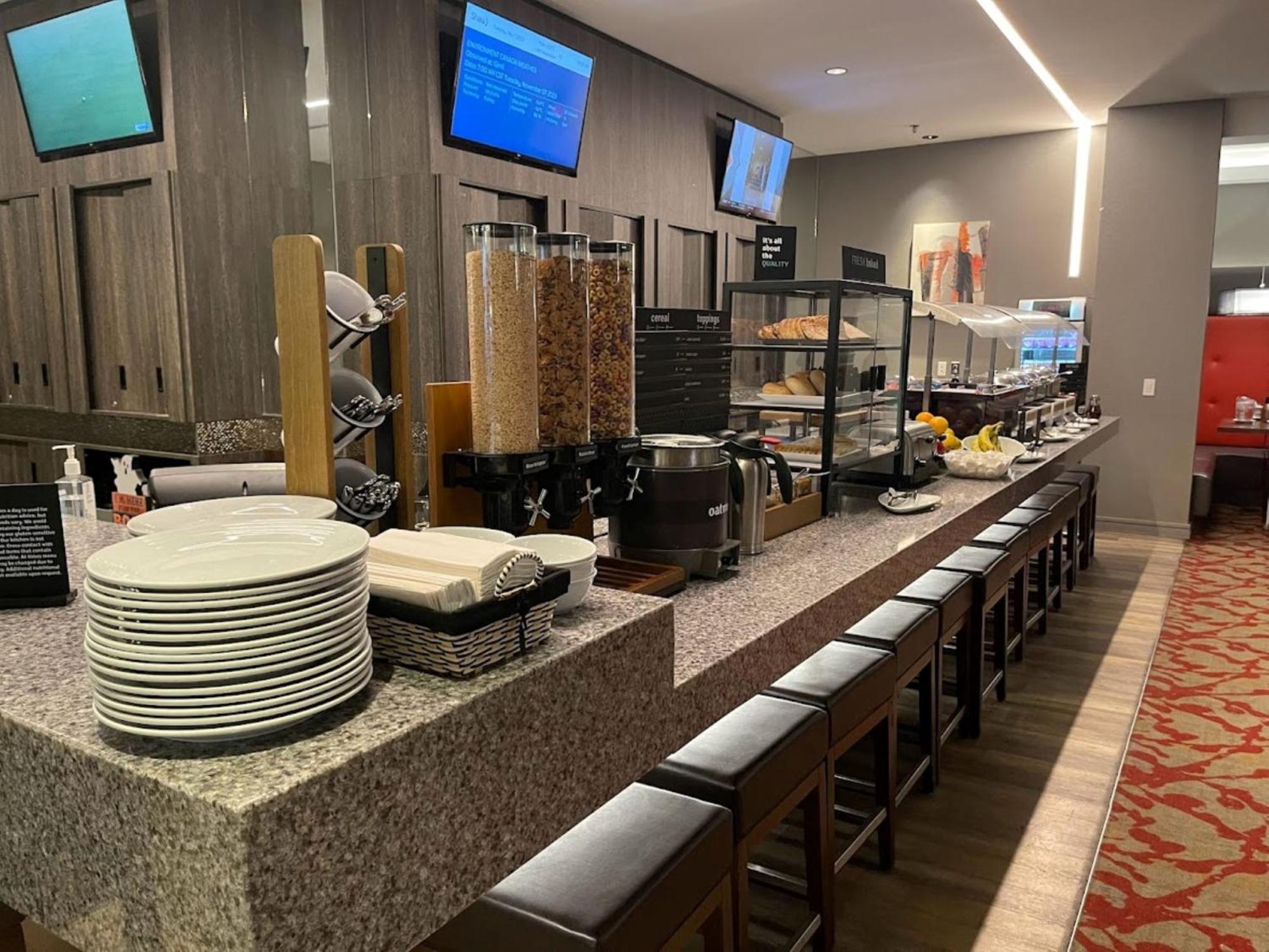 Holiday Inn Winnipeg-South By Ihg Экстерьер фото