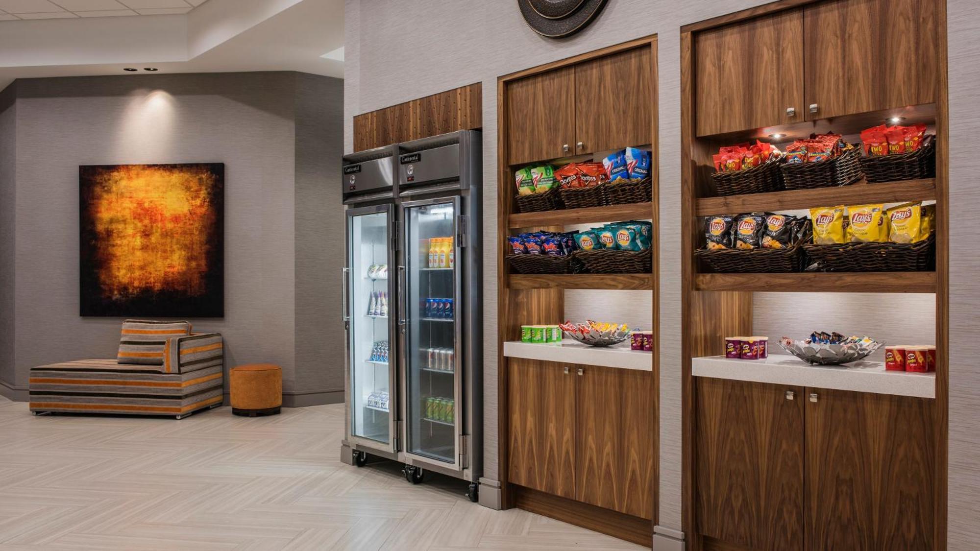 Holiday Inn Winnipeg-South By Ihg Экстерьер фото