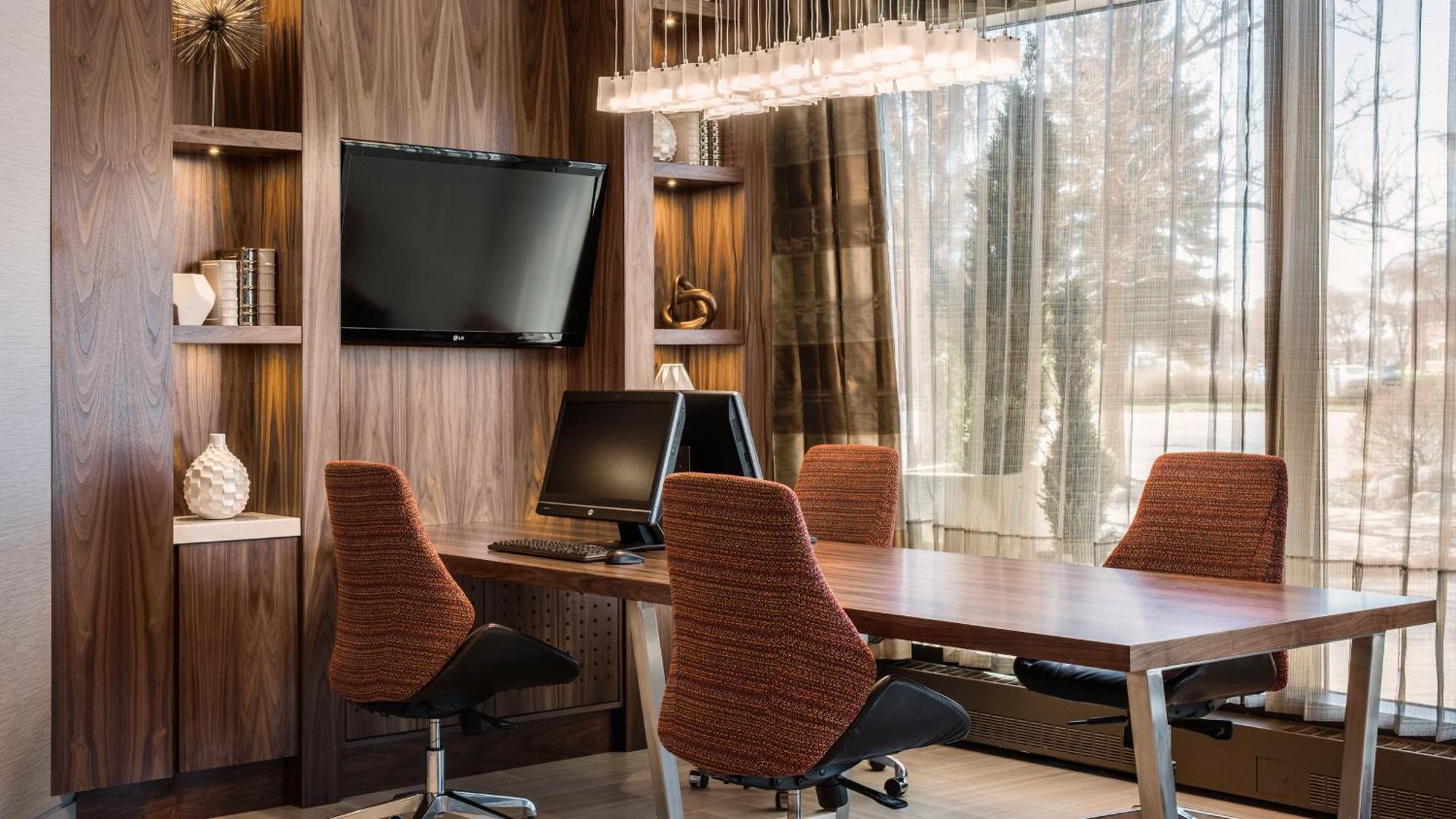 Holiday Inn Winnipeg-South By Ihg Экстерьер фото