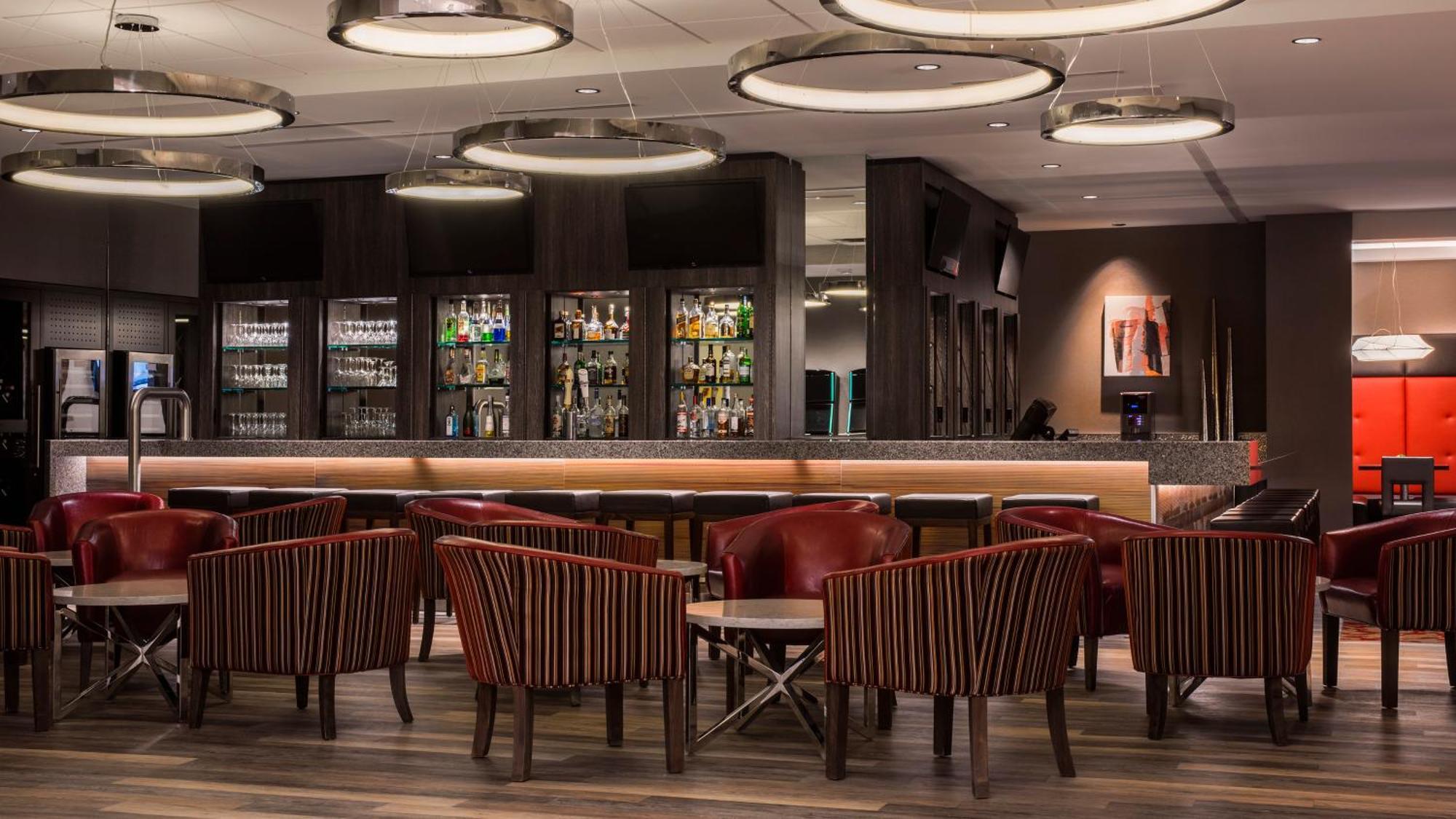 Holiday Inn Winnipeg-South By Ihg Экстерьер фото