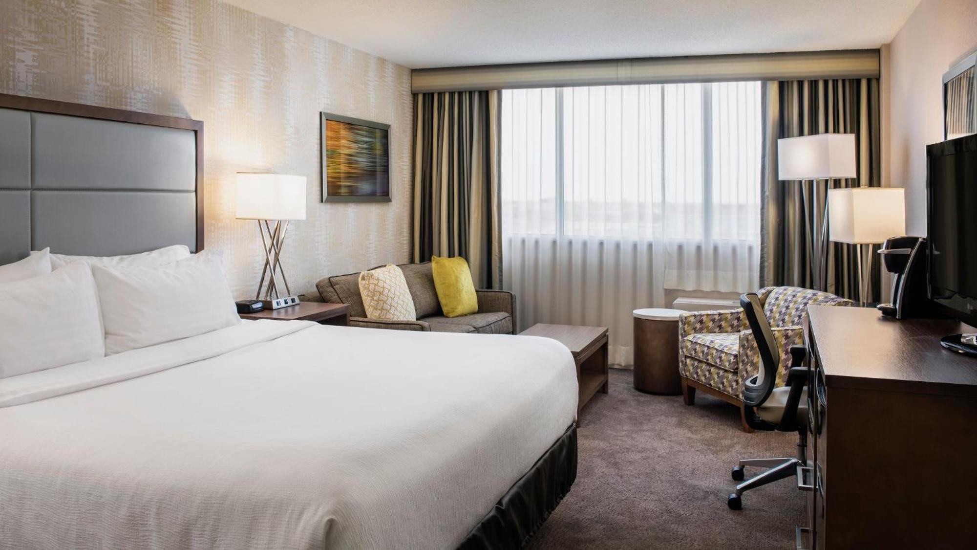 Holiday Inn Winnipeg-South By Ihg Экстерьер фото